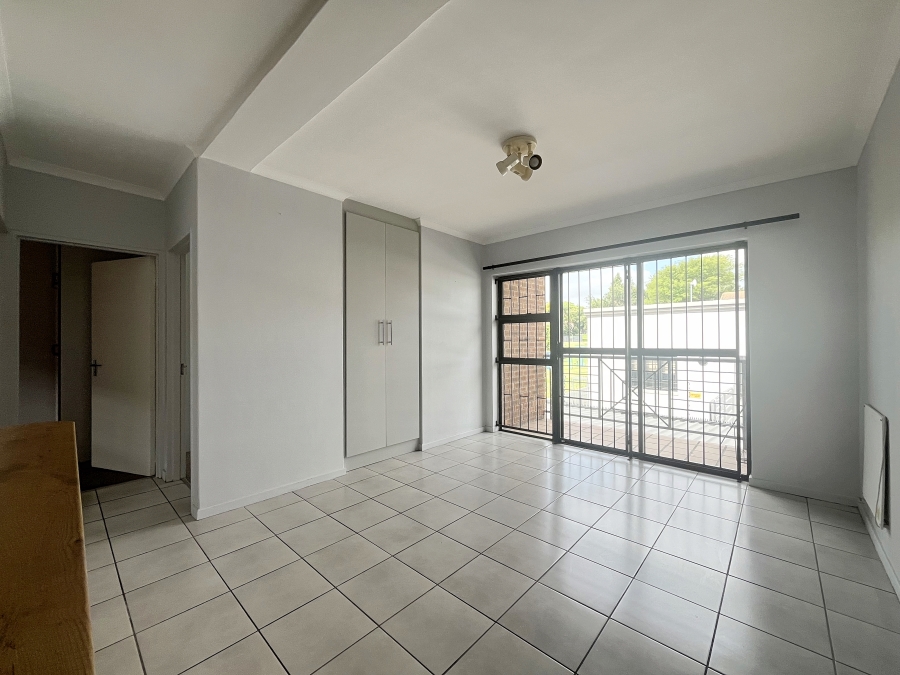 To Let 2 Bedroom Property for Rent in Durbanville Western Cape